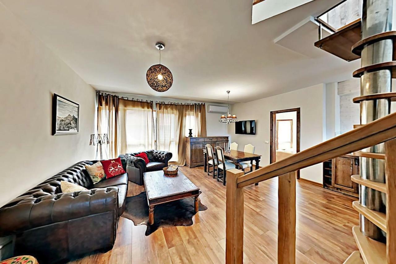 Charming Apartment In The Heart Of Банско Екстериор снимка
