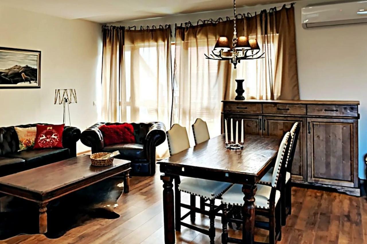 Charming Apartment In The Heart Of Банско Екстериор снимка